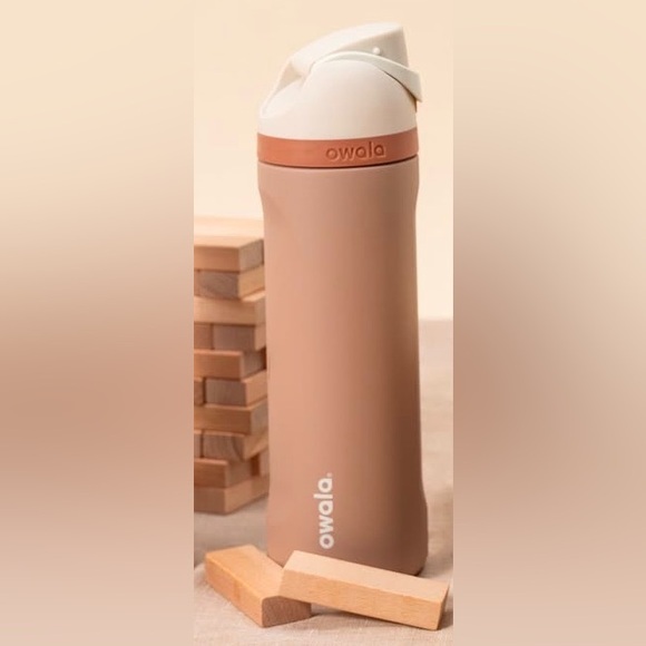 Owala Hearth & Hand Brown Sugar 24oz FreeSip Limited Edition Exclusive - Picture 7 of 7